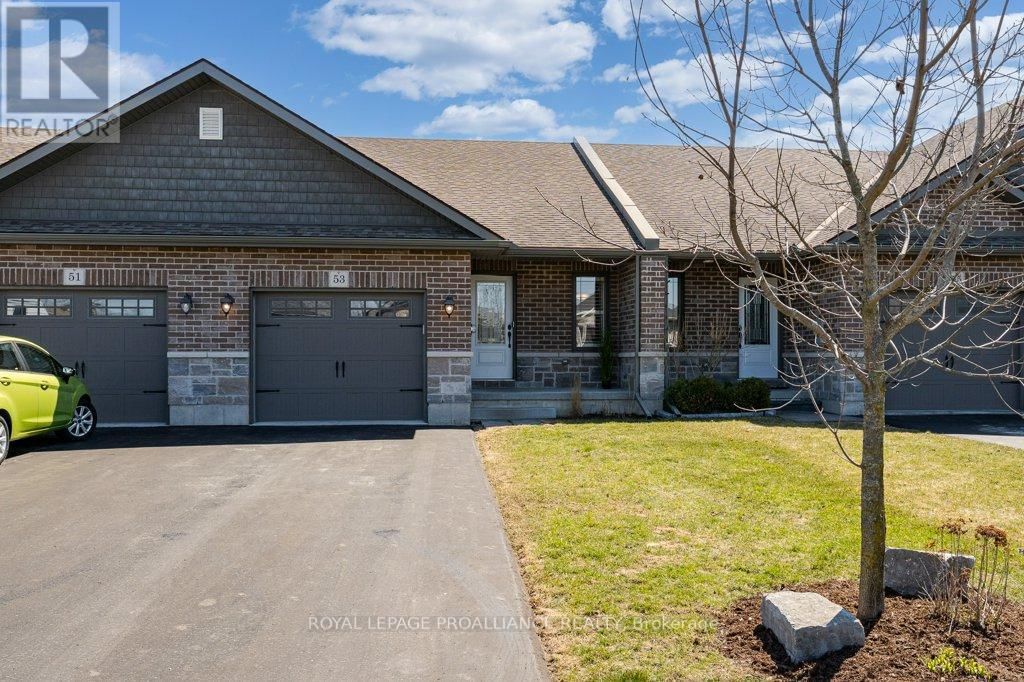 53 ASPEN DRIVE Image 1