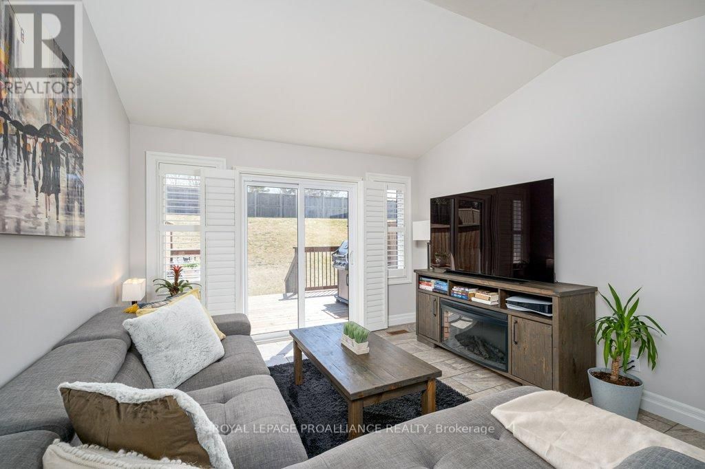 53 ASPEN DRIVE Image 13
