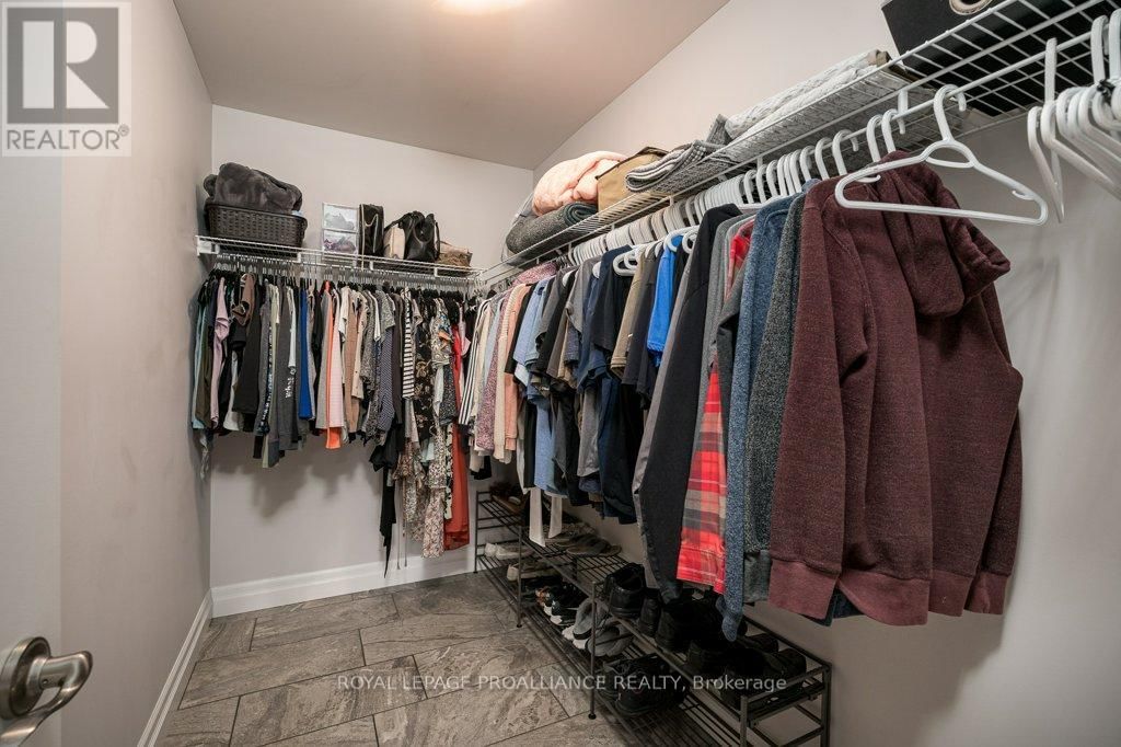 53 ASPEN DRIVE Image 17