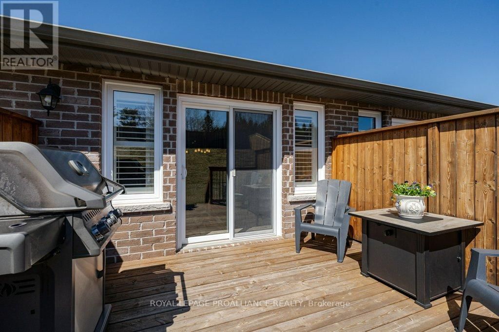 53 ASPEN DRIVE Image 24