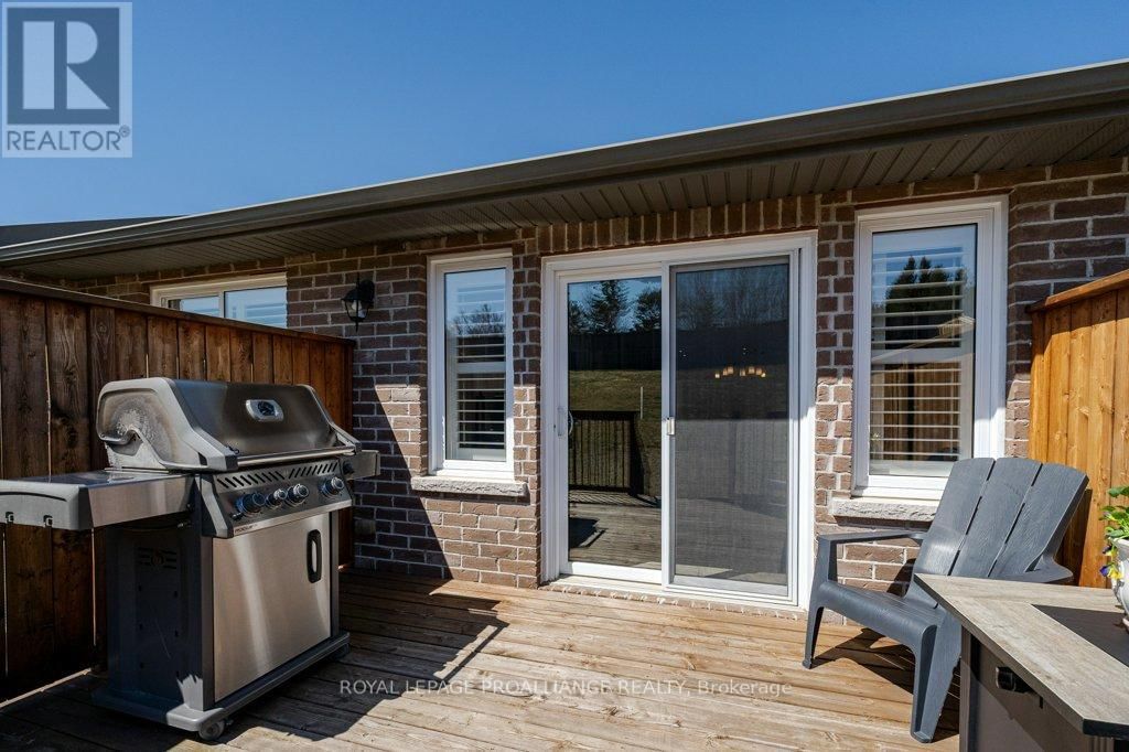 53 ASPEN DRIVE Image 26