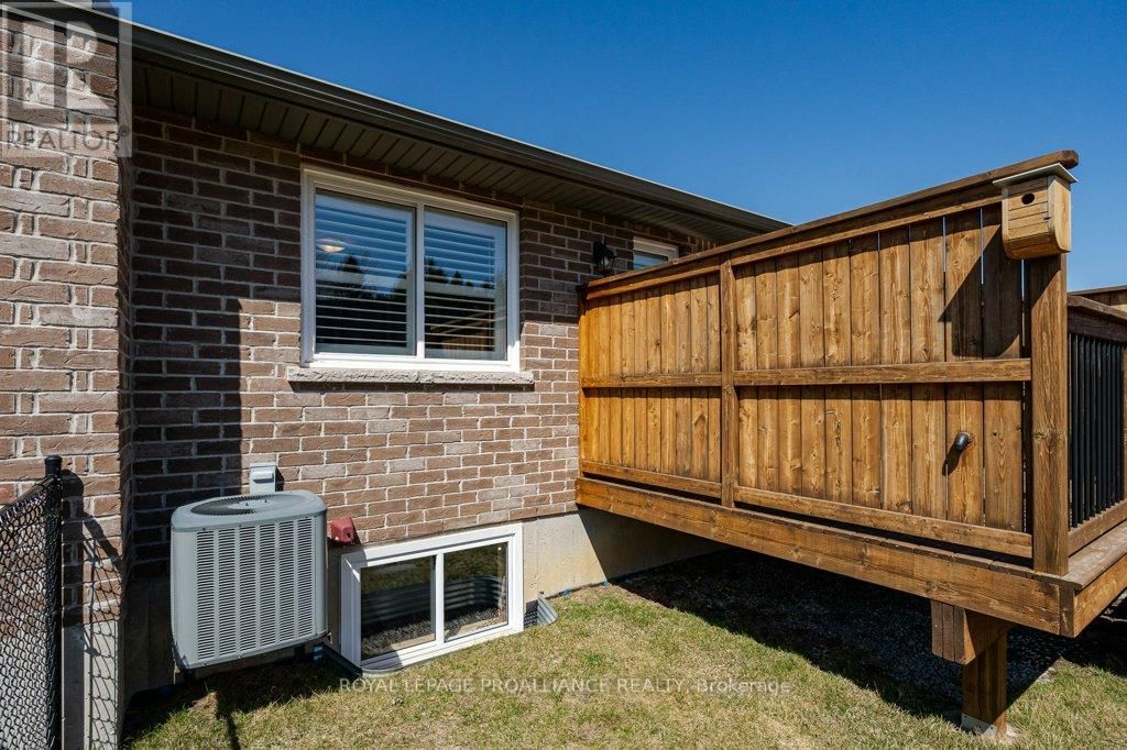 53 ASPEN DRIVE Image 30