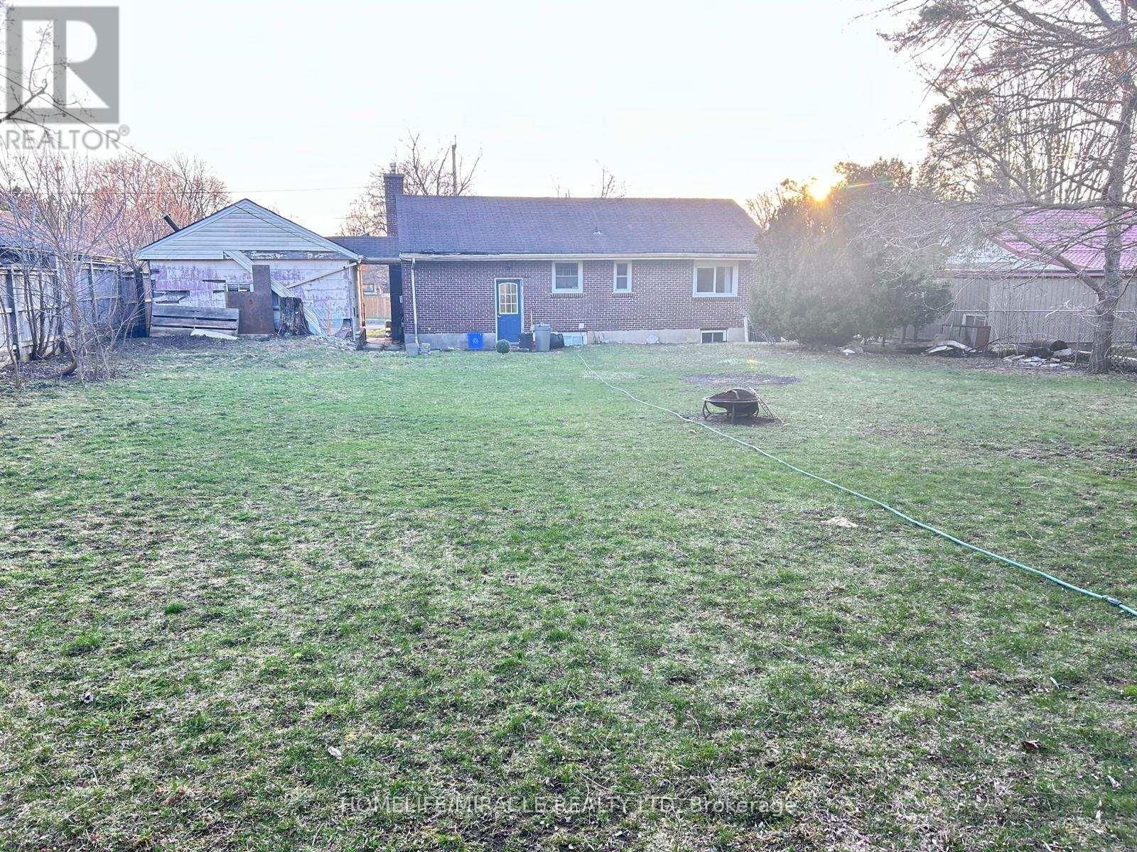 1326 HIGHBURY AVENUE NORTH Image 25
