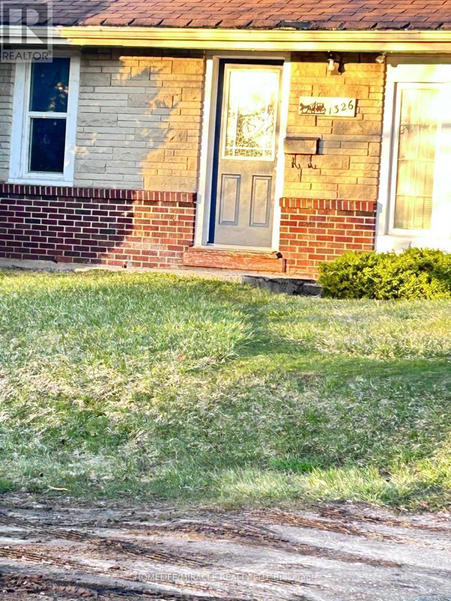 1326 HIGHBURY AVENUE NORTH Image 28