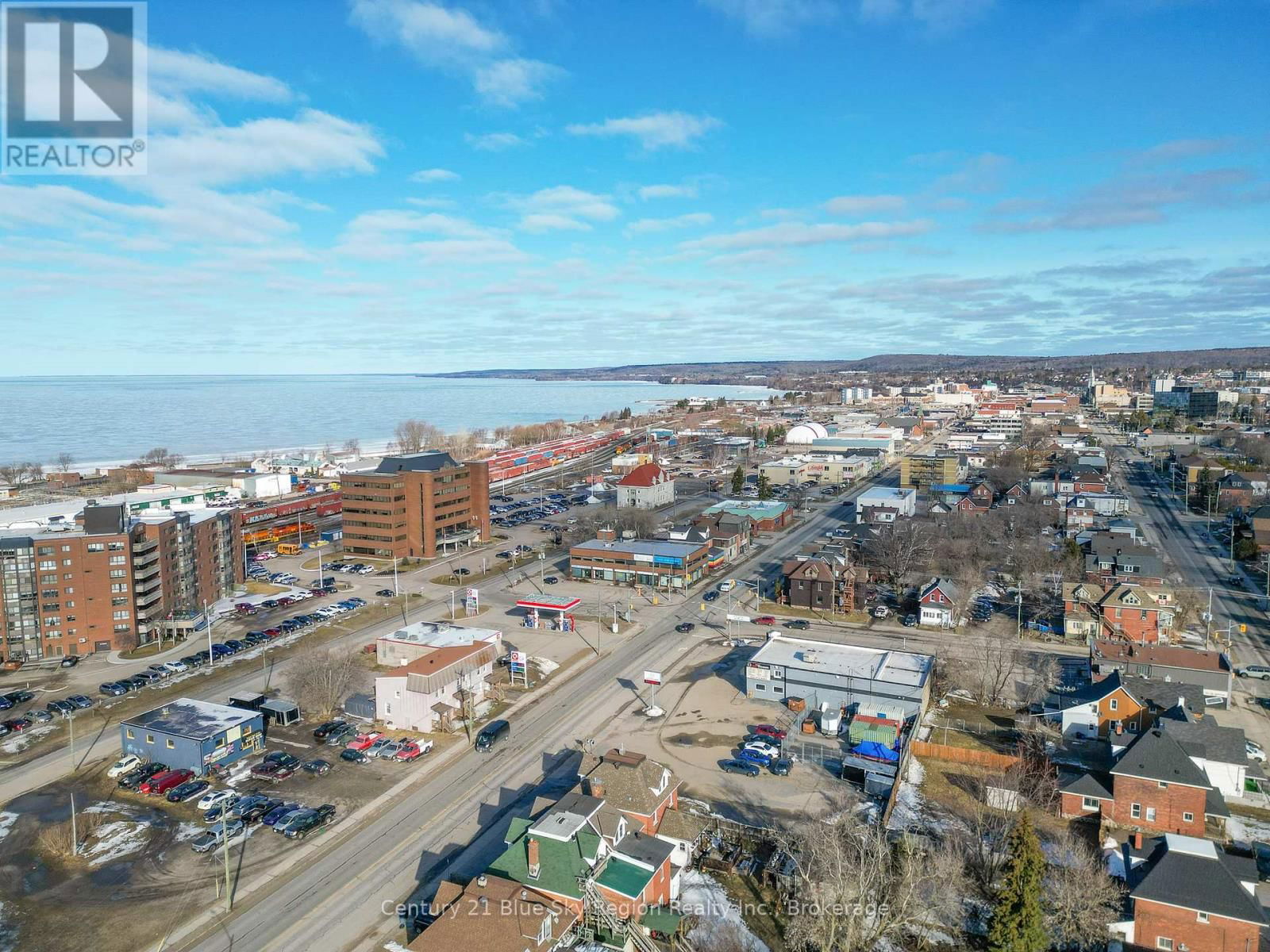 646 MAIN STREET EAST Image 15