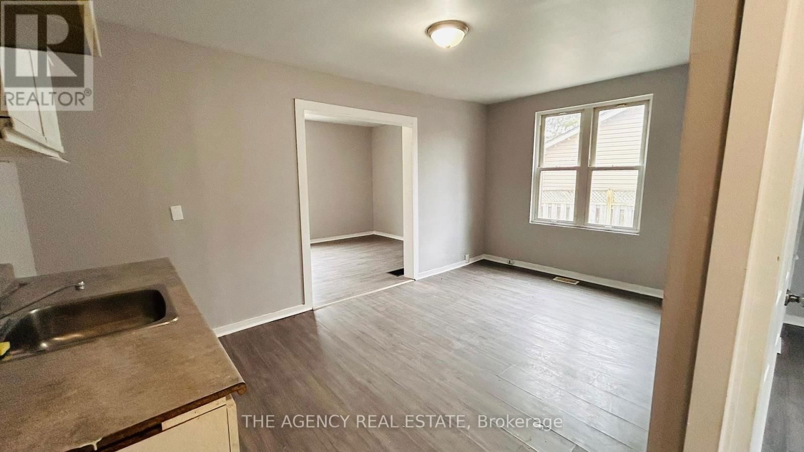 115 GLADSTONE AVENUE Image 2