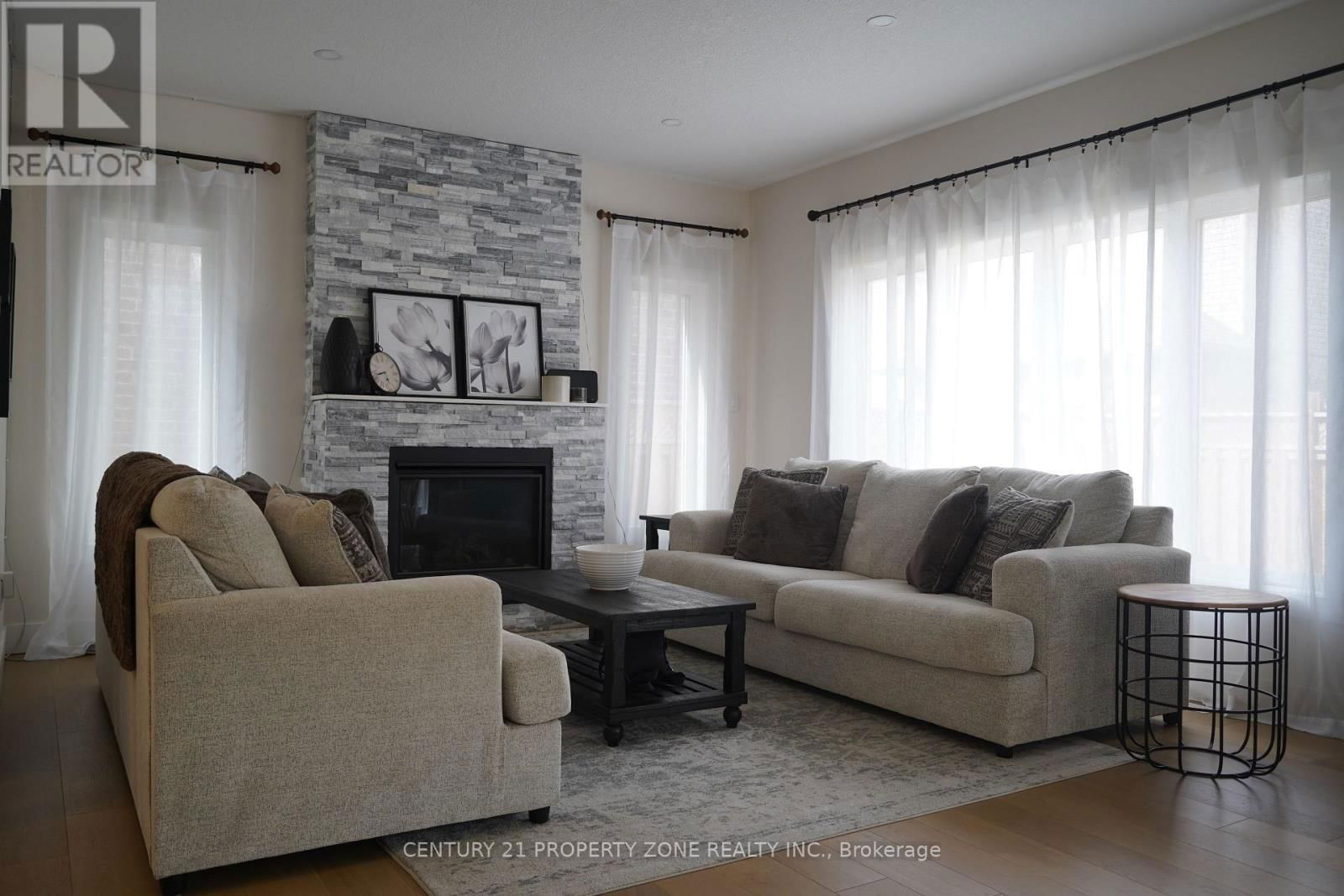 49 - 3560 SINGLETON AVENUE Image 10