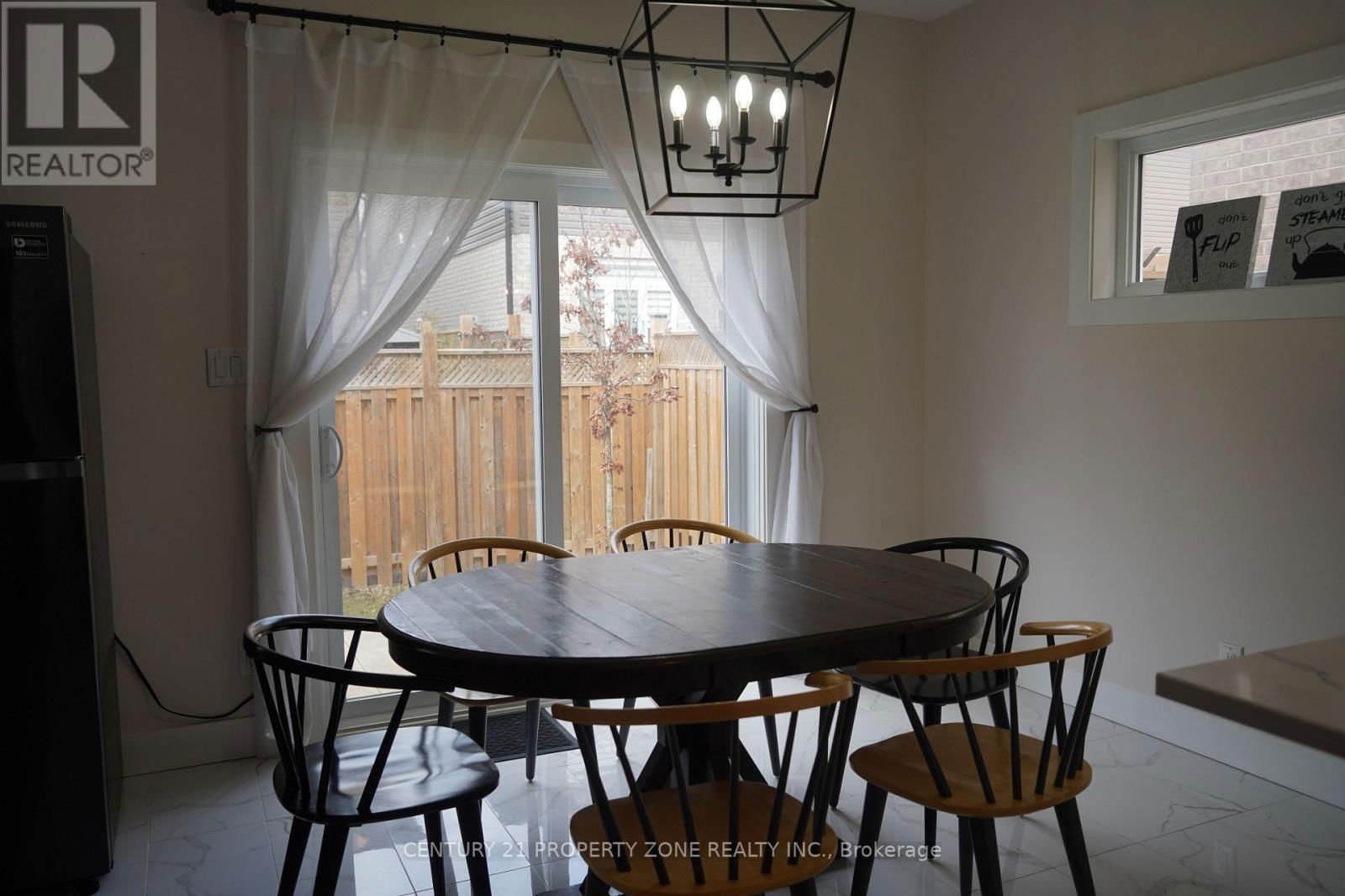 49 - 3560 SINGLETON AVENUE Image 16