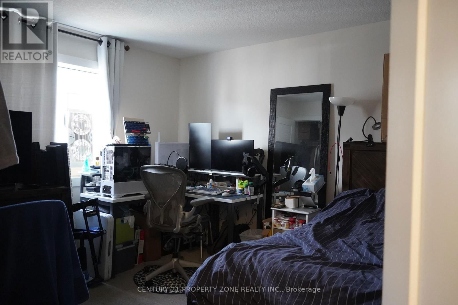 49 - 3560 SINGLETON AVENUE Image 30