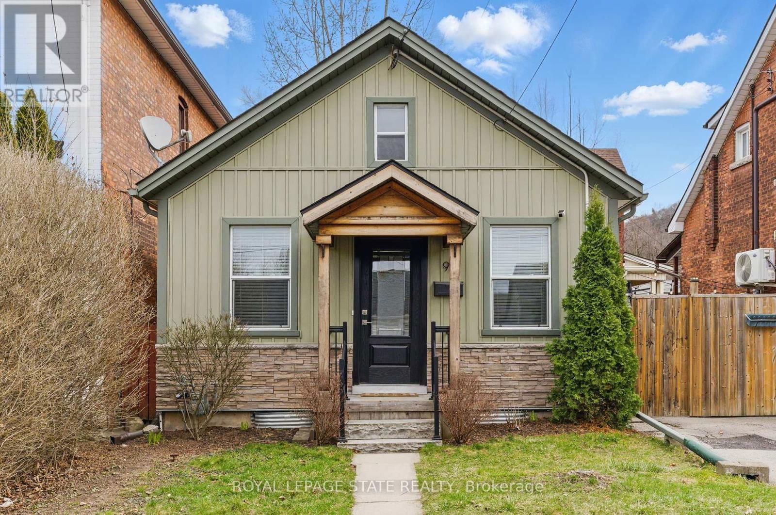 91 AURORA STREET Image 1