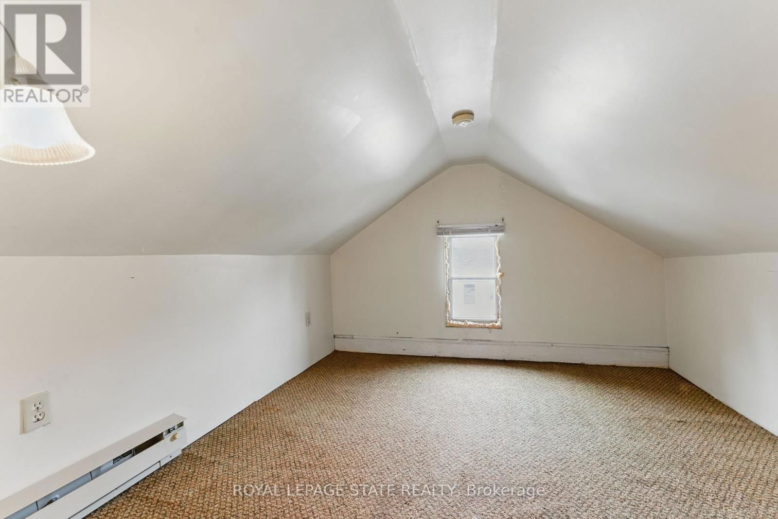 91 AURORA STREET Image 18