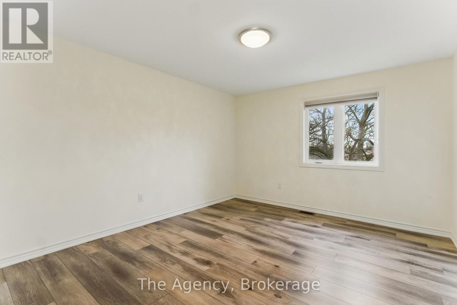 1127 KENNEDY DRIVE Image 30