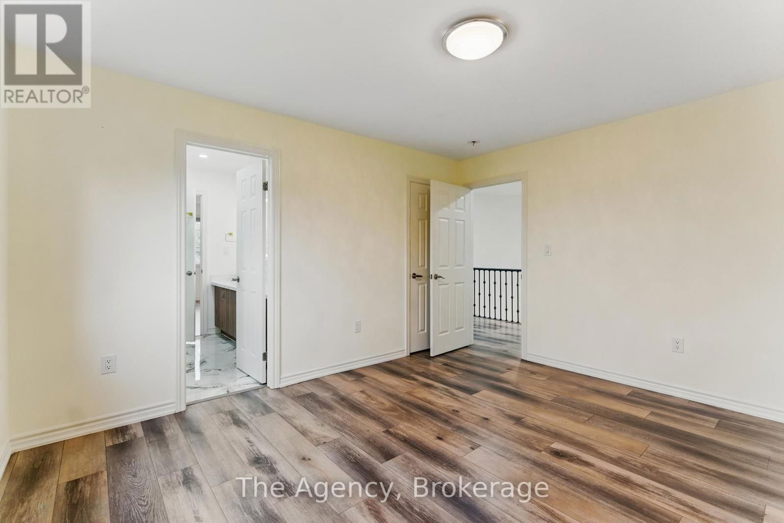 1127 KENNEDY DRIVE Image 31