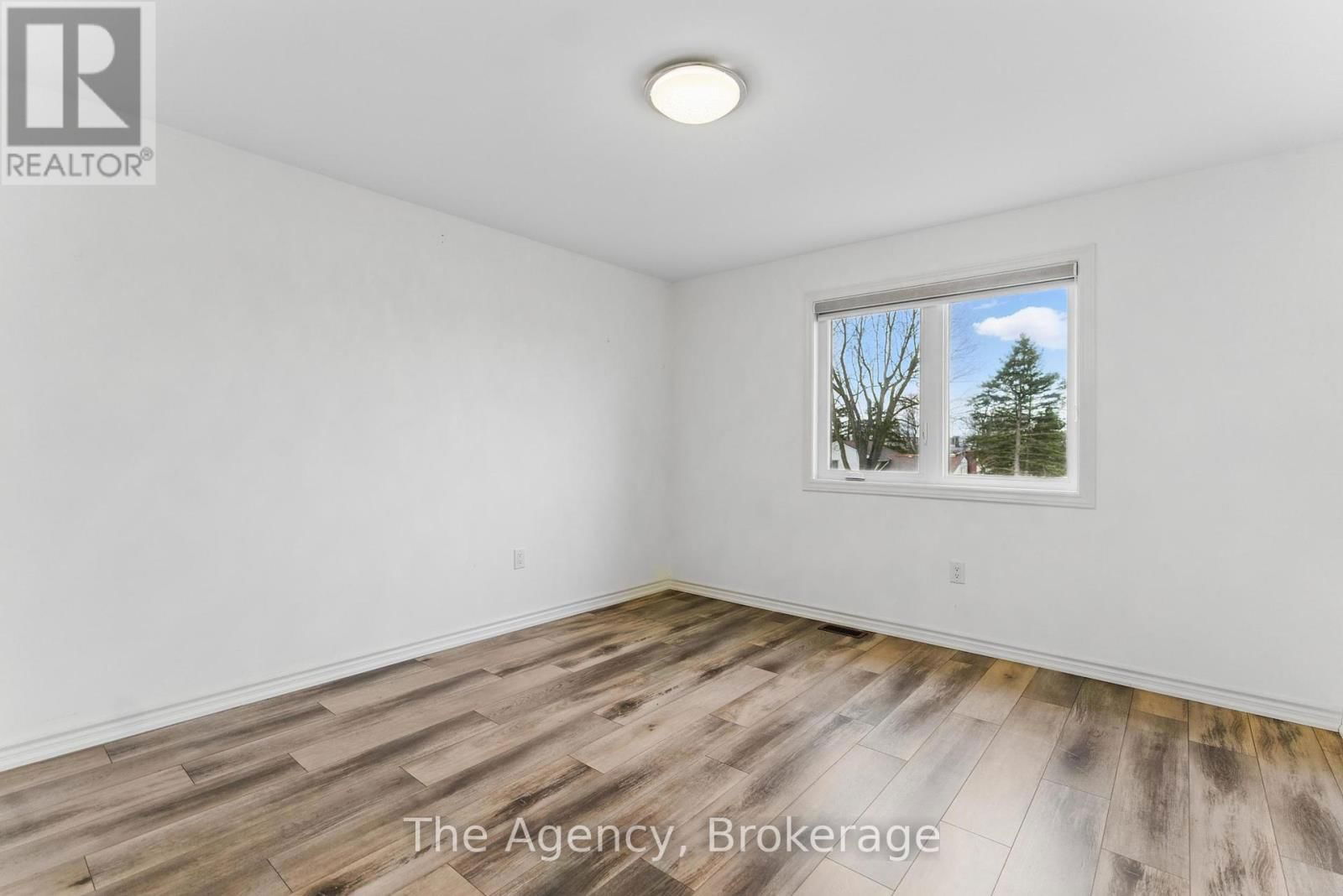 1127 KENNEDY DRIVE Image 34