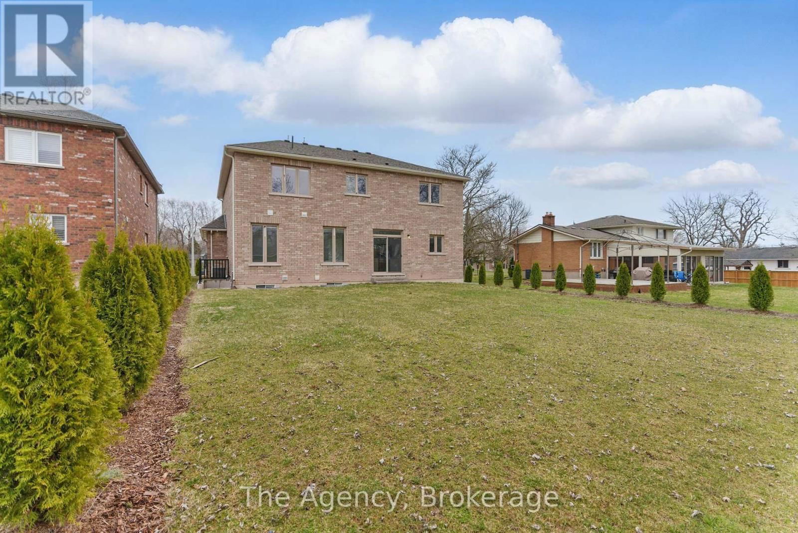 1127 KENNEDY DRIVE Image 45