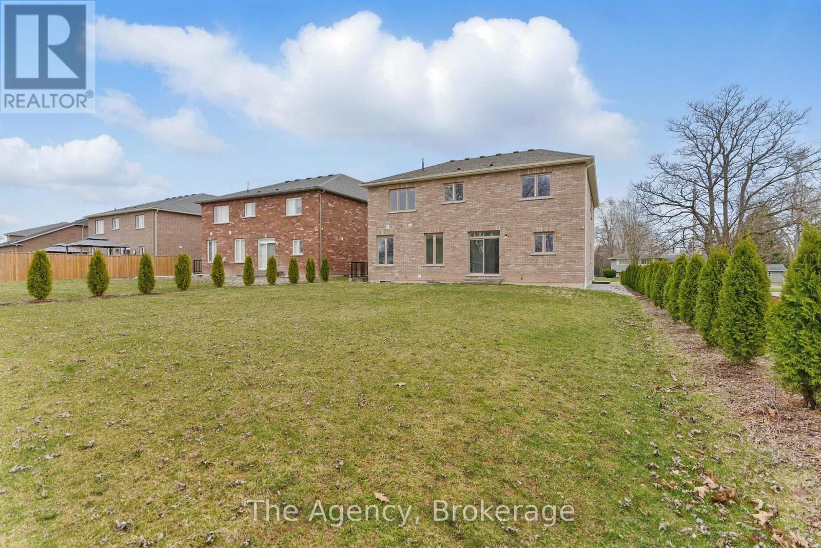 1127 KENNEDY DRIVE Image 46