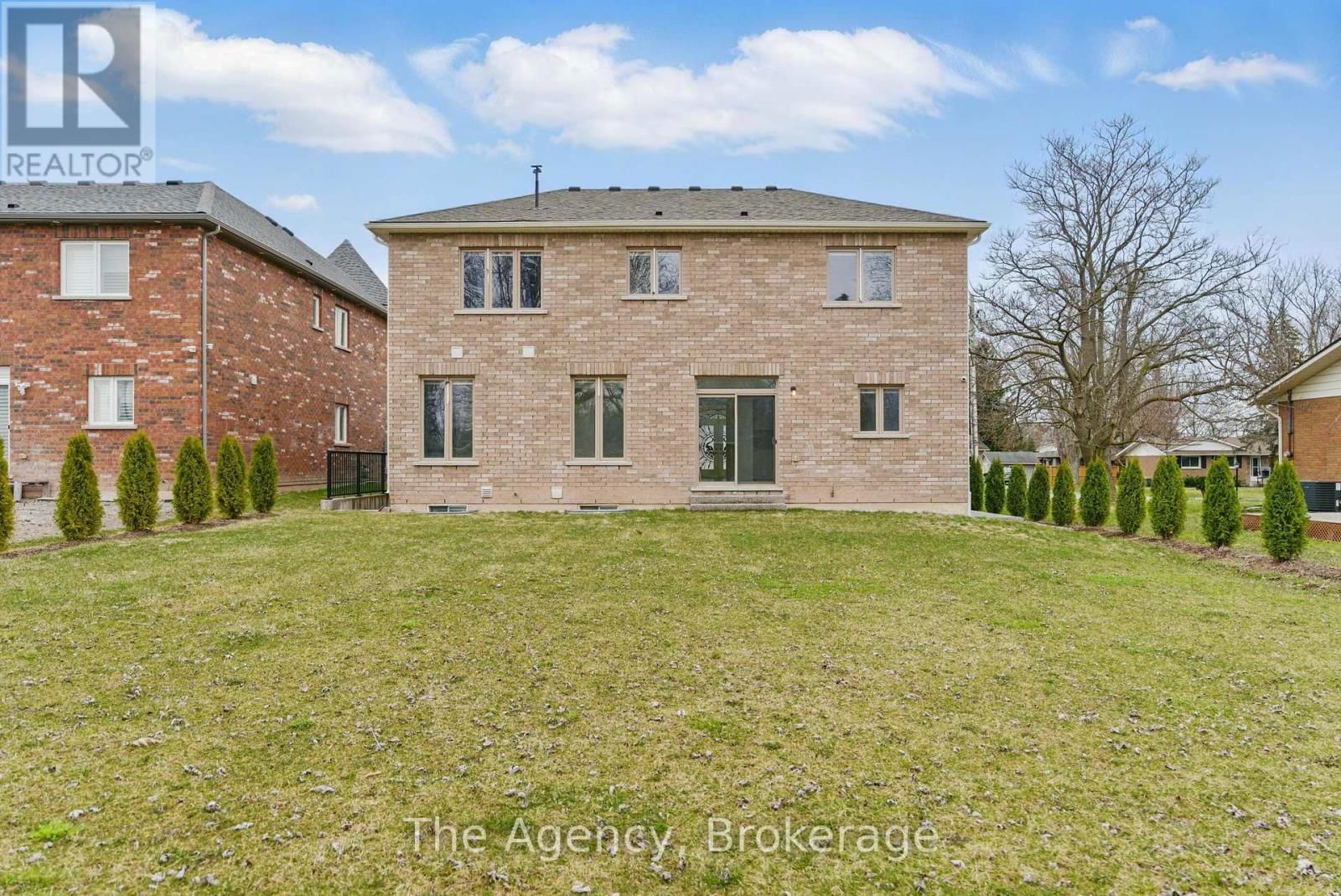 1127 KENNEDY DRIVE Image 47