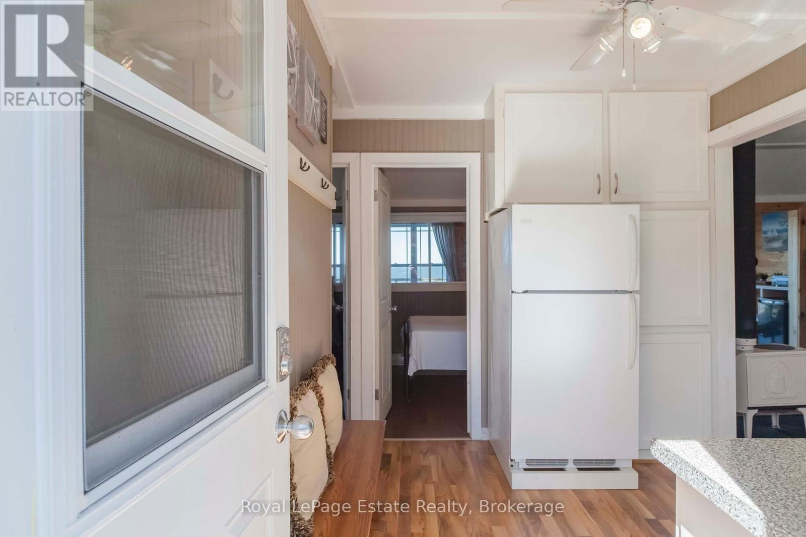 19 AH SINEESE CRESCENT WEST Image 10