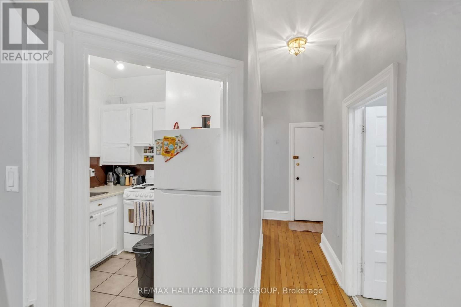 209 FIFTH AVENUE Image 10