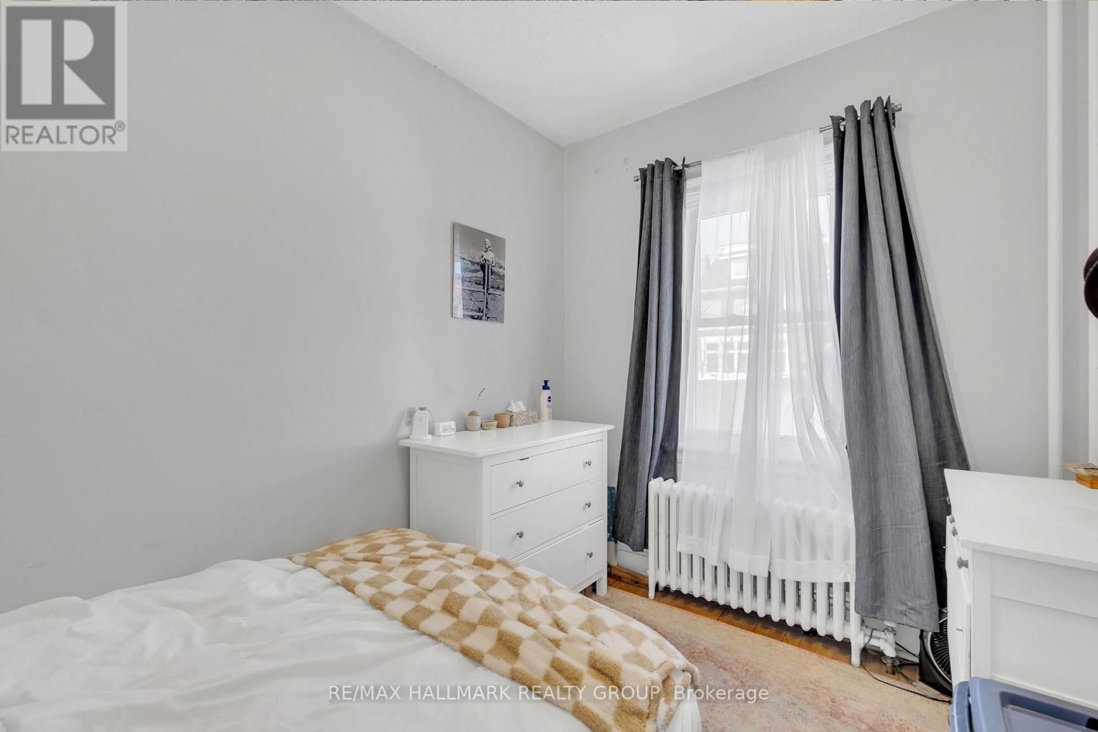 209 FIFTH AVENUE Image 15