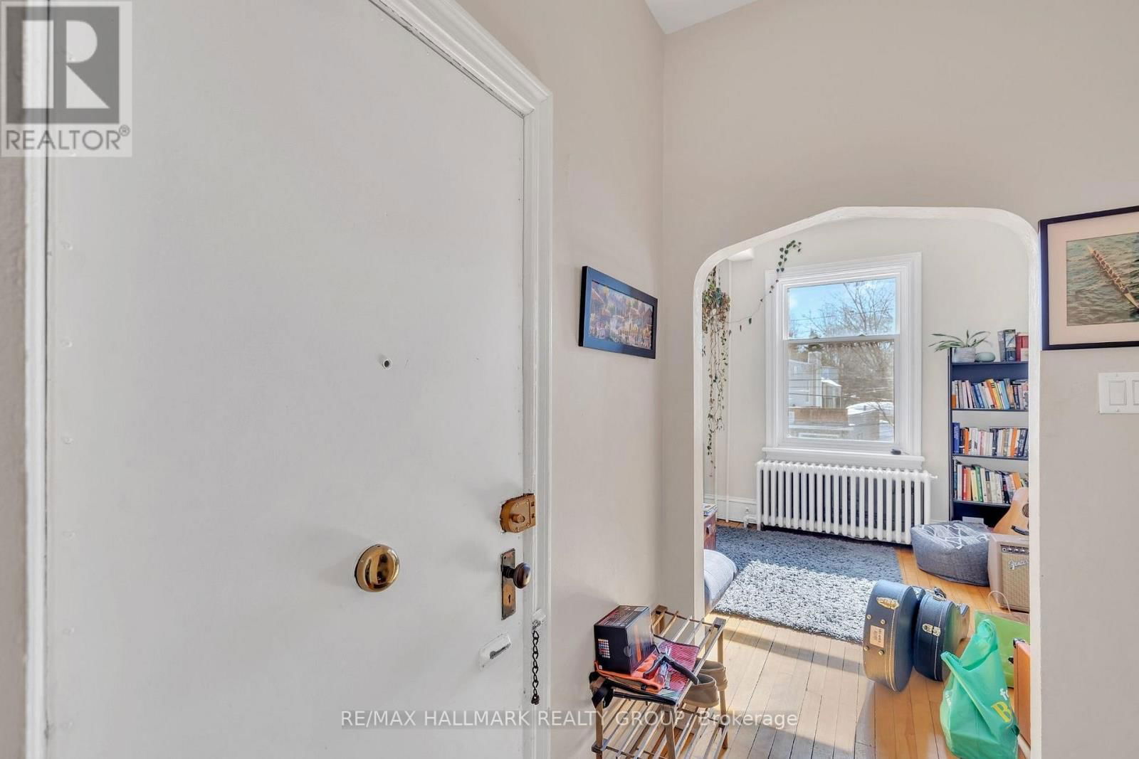 209 FIFTH AVENUE Image 17