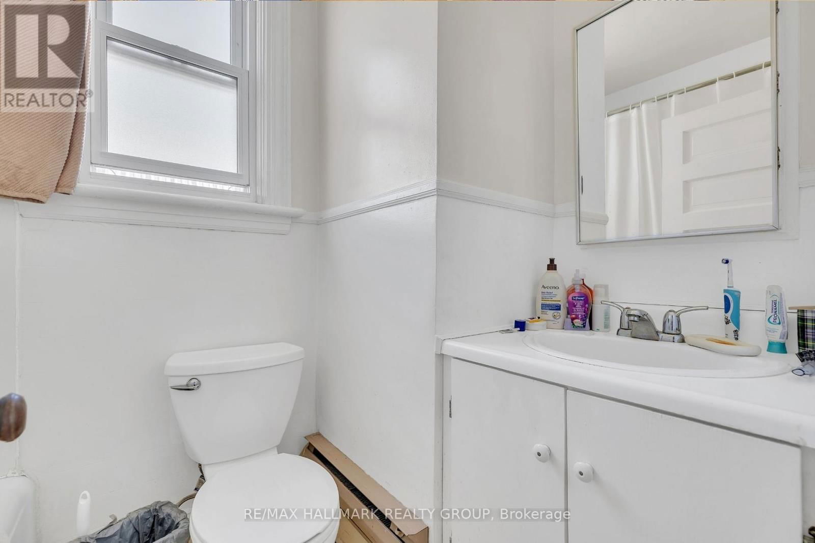 209 FIFTH AVENUE Image 39