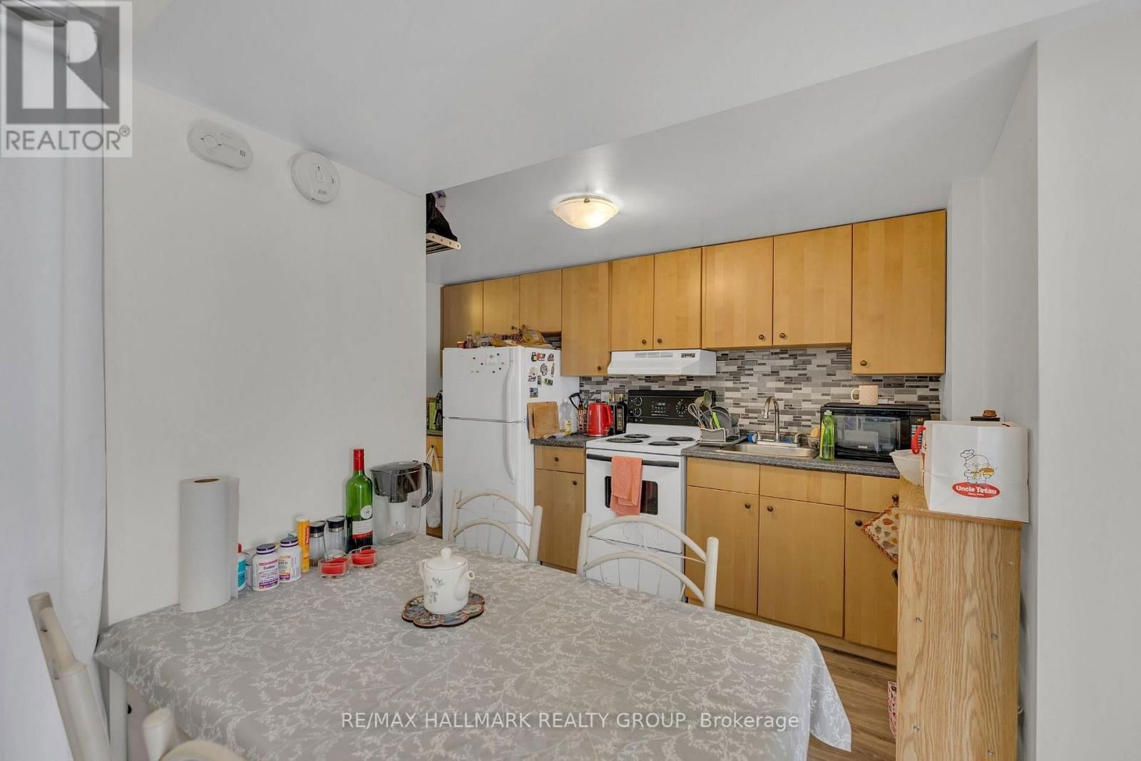 209 FIFTH AVENUE Image 47
