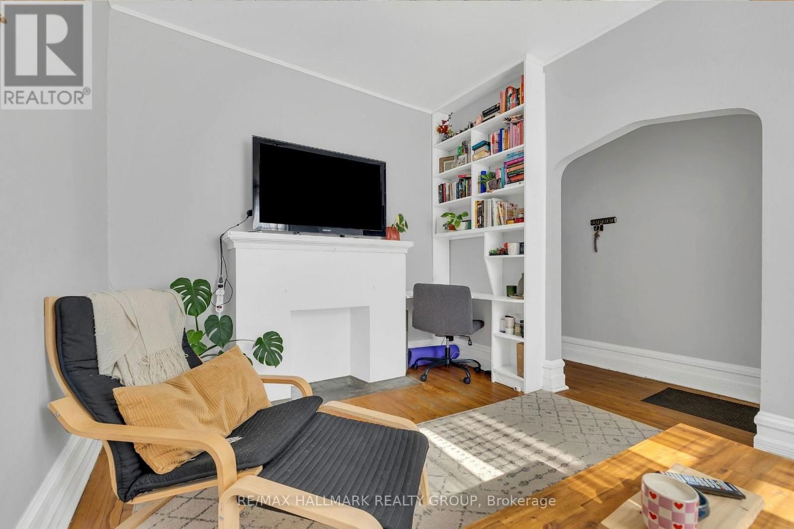 209 FIFTH AVENUE Image 5