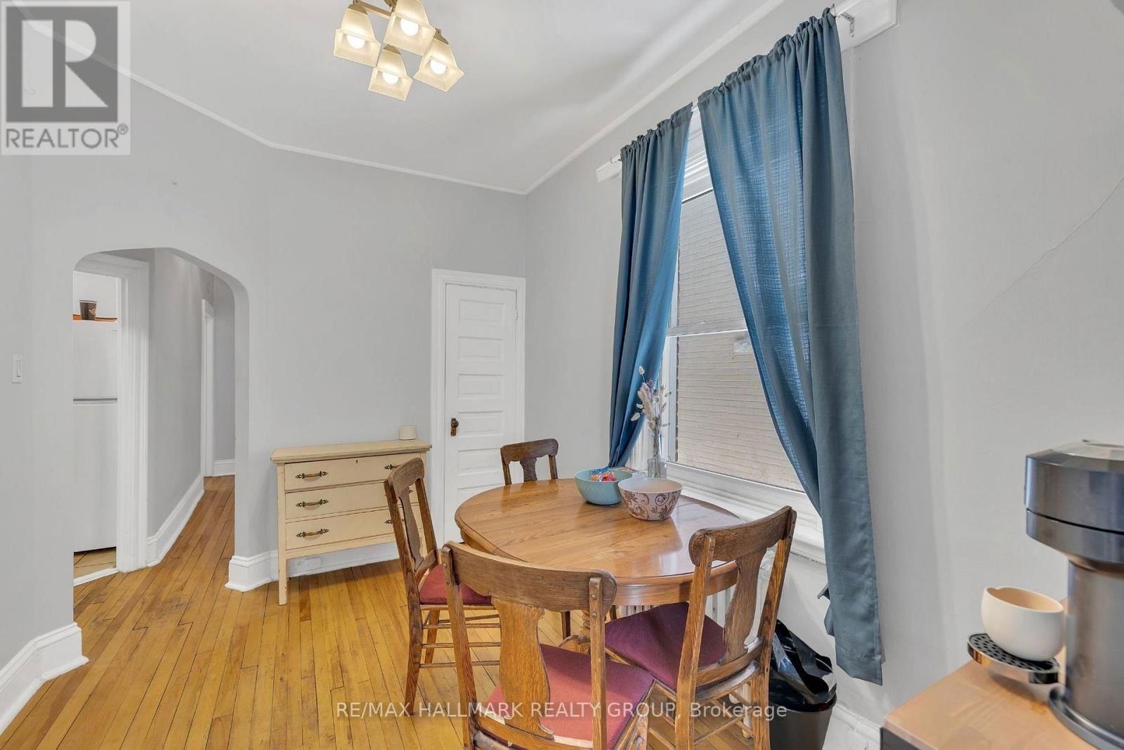 209 FIFTH AVENUE Image 7