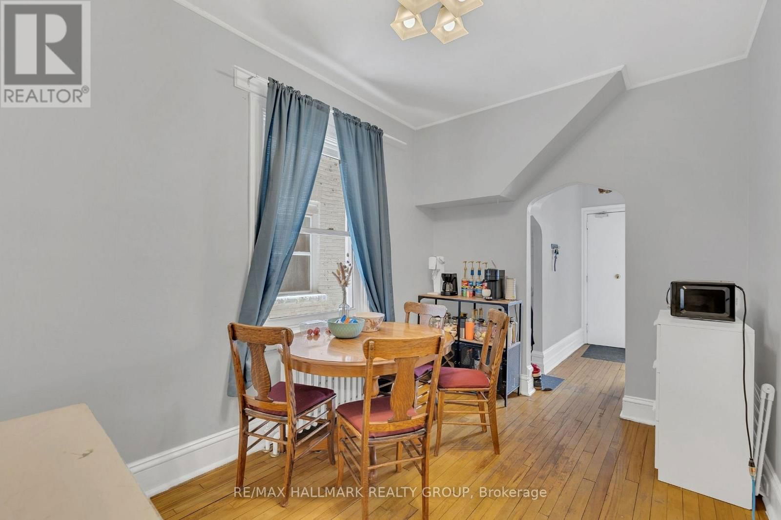 209 FIFTH AVENUE Image 8