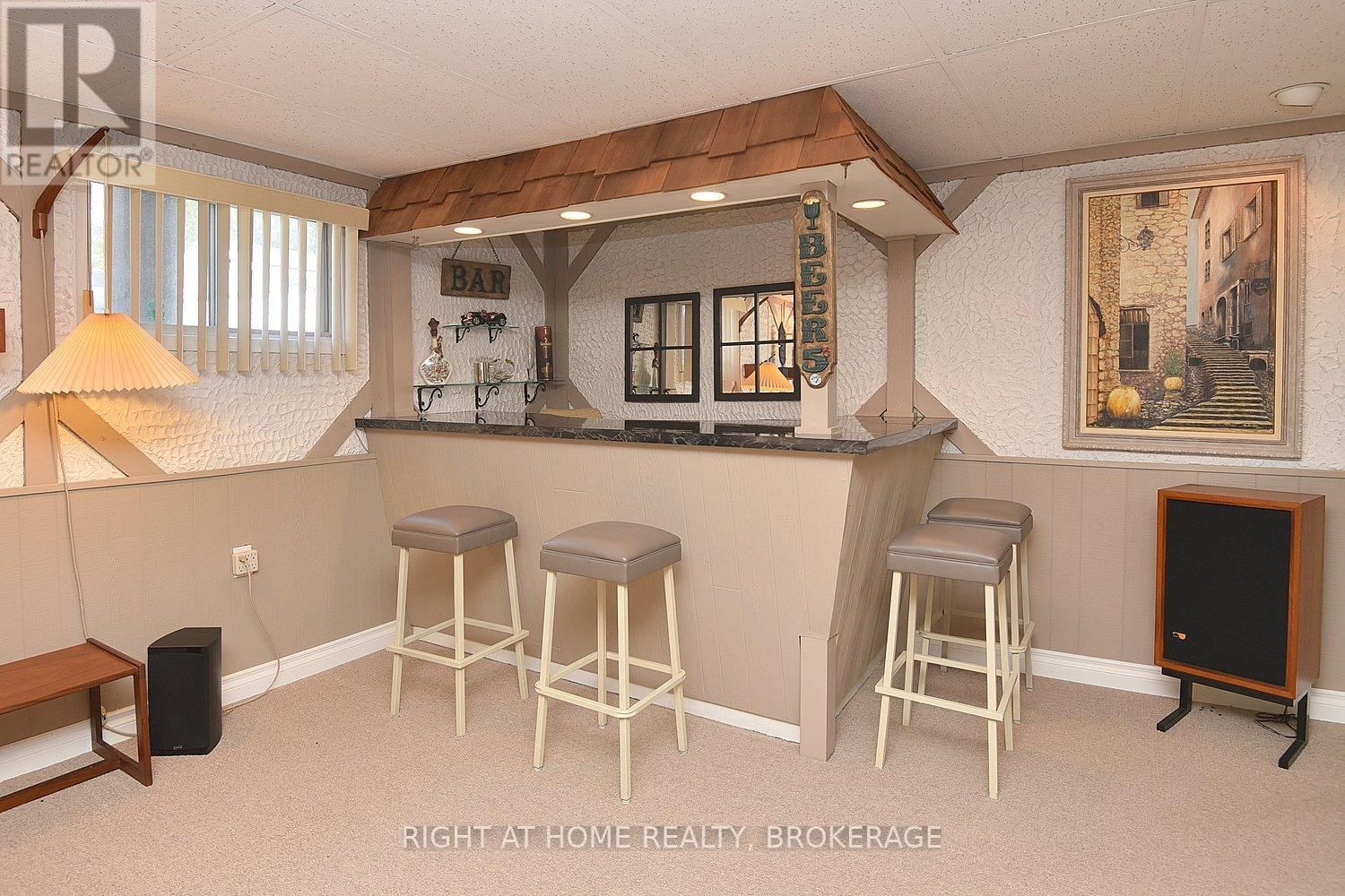 105 BISMARK DRIVE Image 25