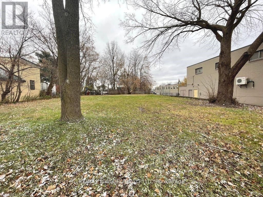6192 DUNN STREET Image 4