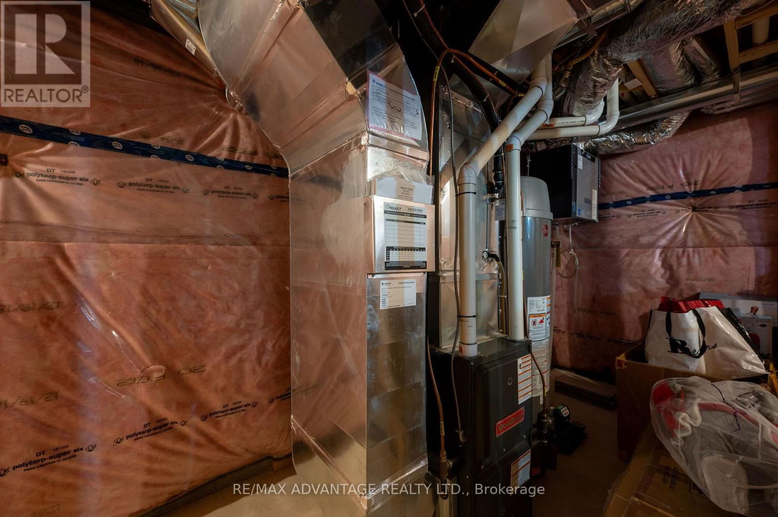 587 FREEPORT STREET Image 33