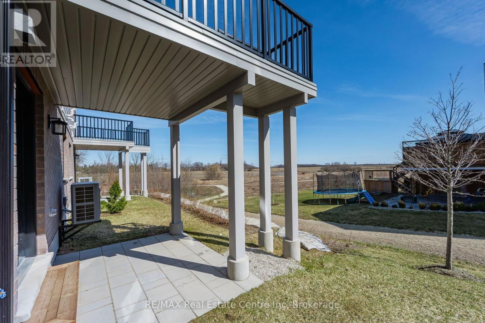 7 - 182 BRIDGE CRESCENT Image 36