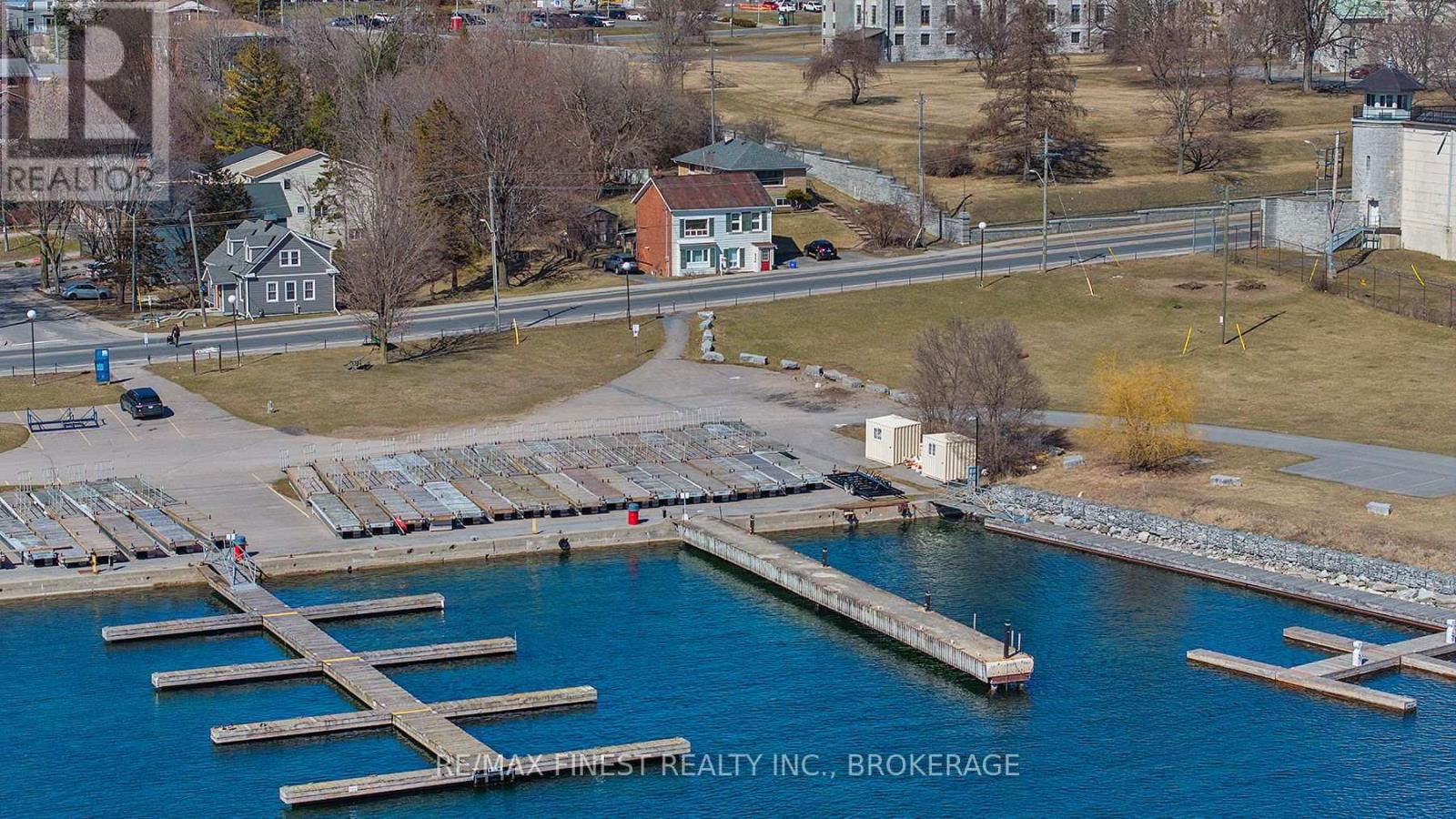 589 KING STREET WEST Image 41
