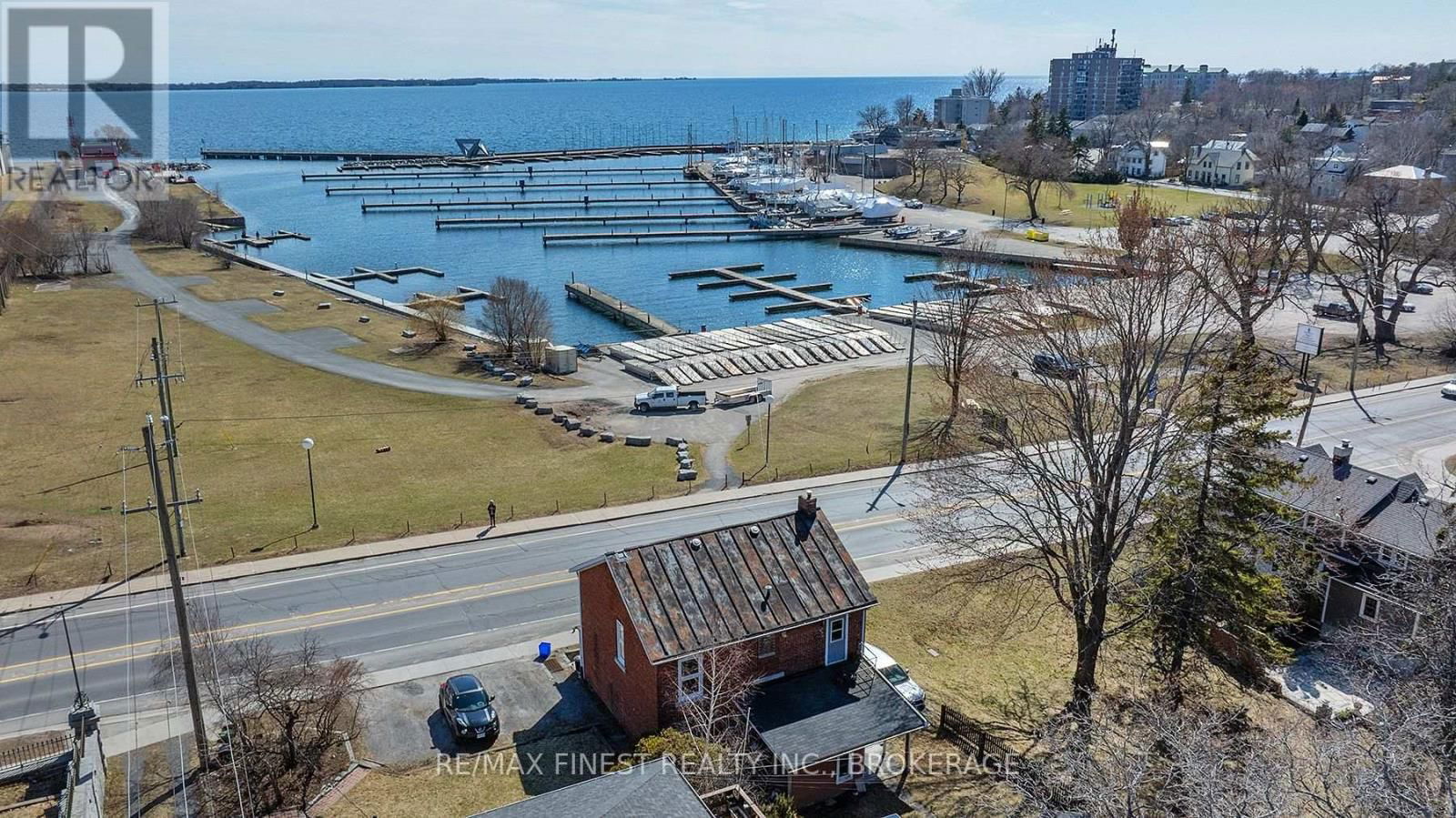 589 KING STREET WEST Image 42