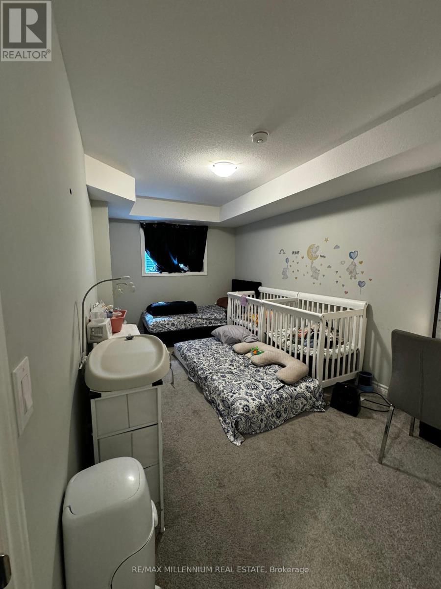 281 CHAPEL HILL DRIVE Image 16