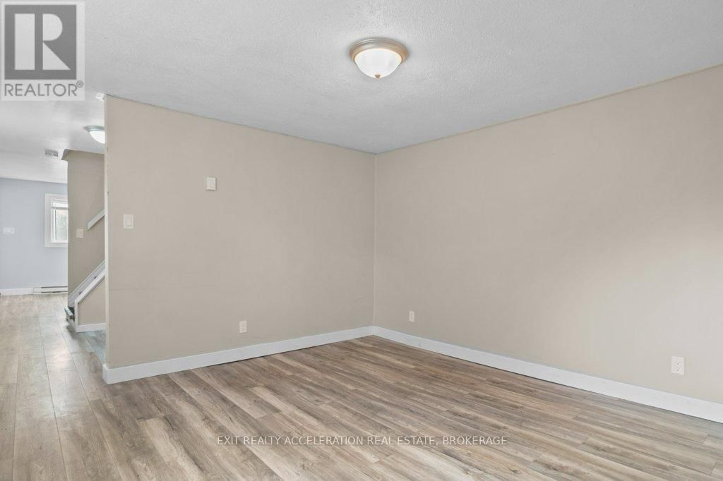 2213 COUNTY RD 11 Image 14