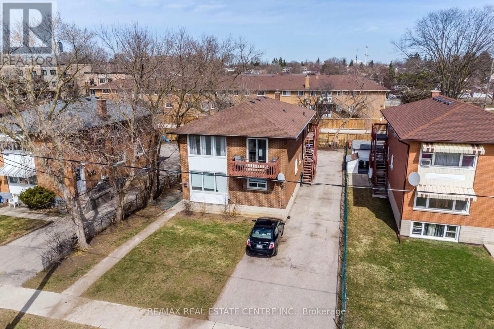 305 LORNE AVENUE Image 41