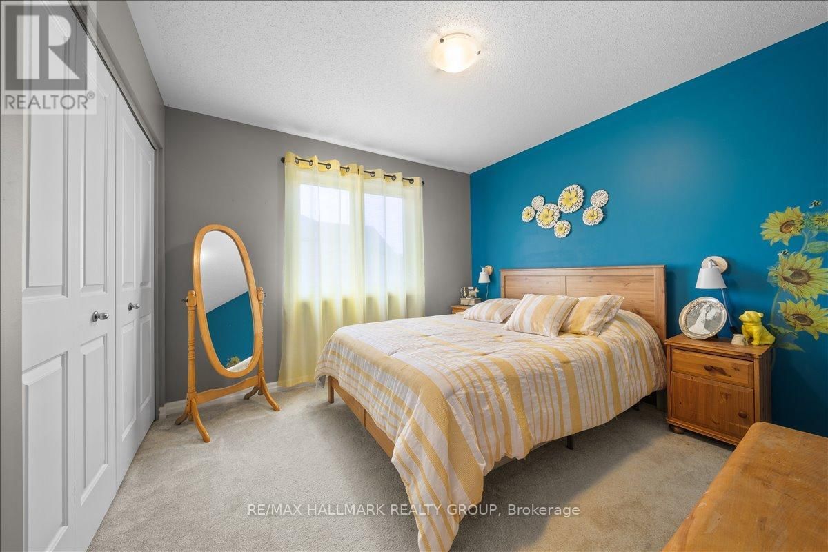 390 BAMBURGH WAY Image 19
