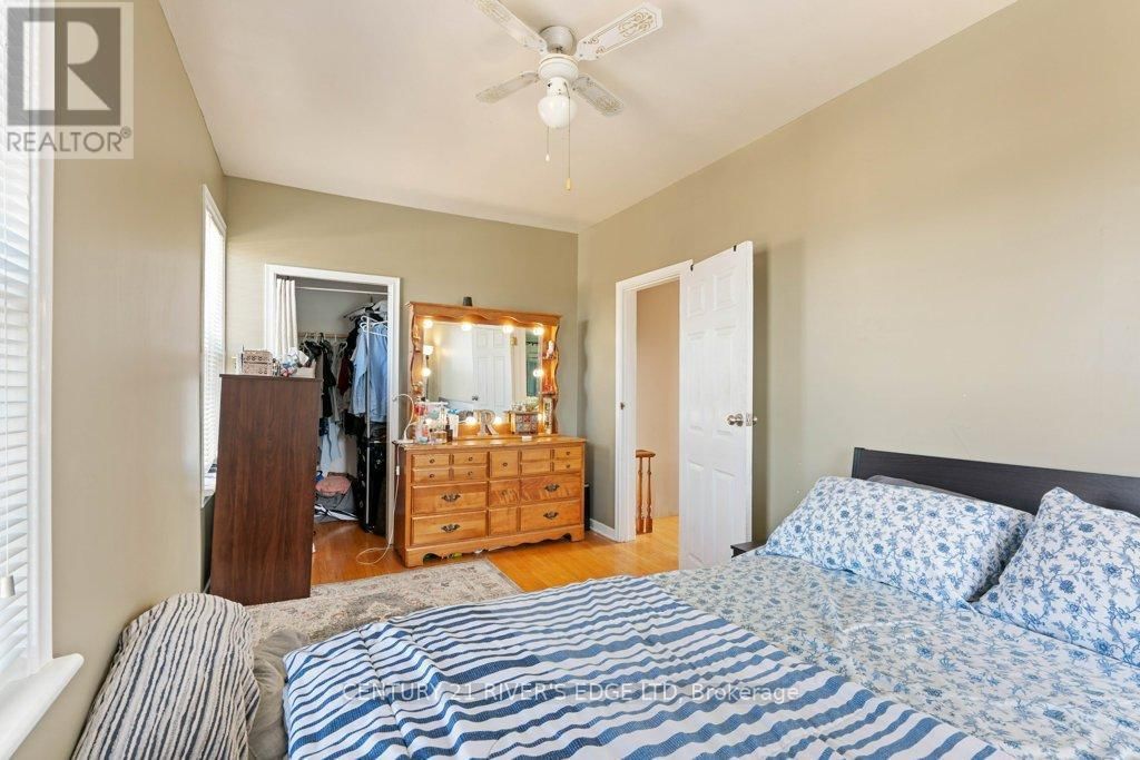 453 MAY STREET Image 21