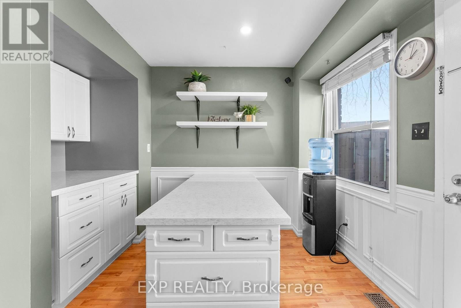 28 - 25 LINFIELD DRIVE Image 4