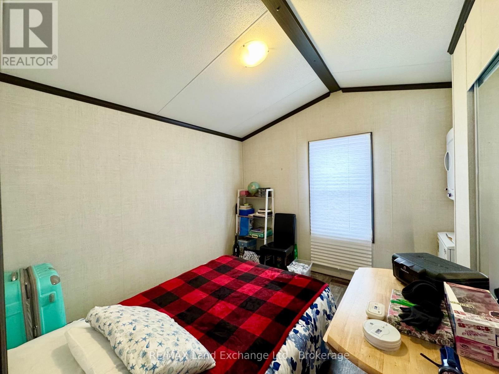 1136 ASPEN WAY Image 3