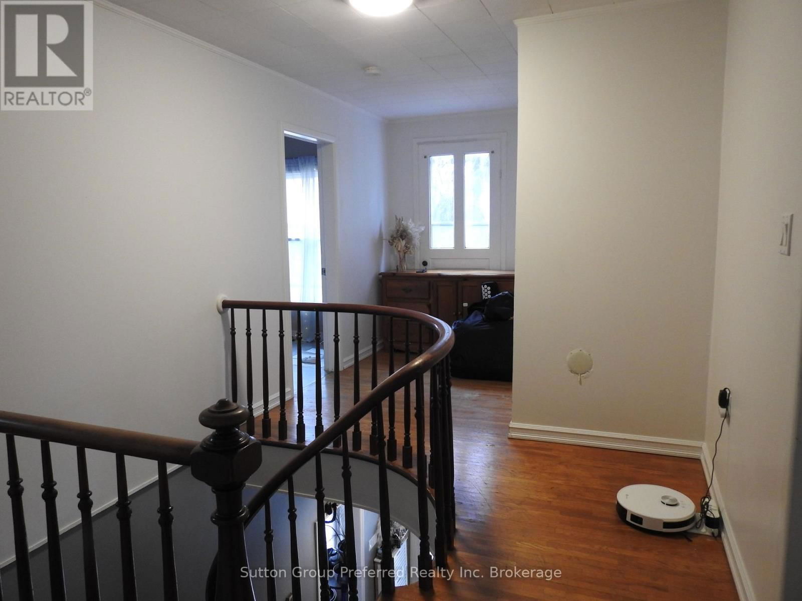 234 VICTORIA STREET Image 10