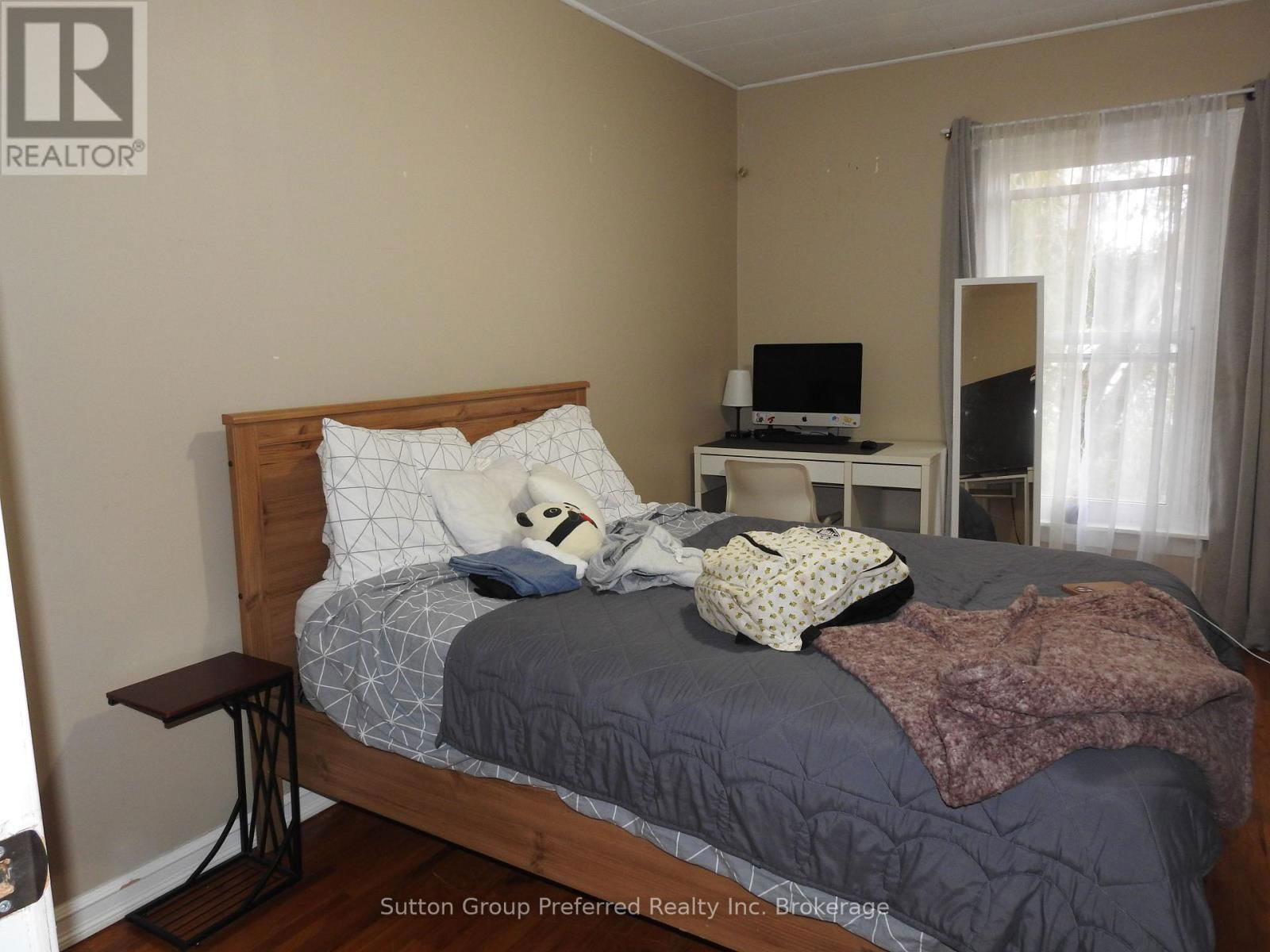 234 VICTORIA STREET Image 12
