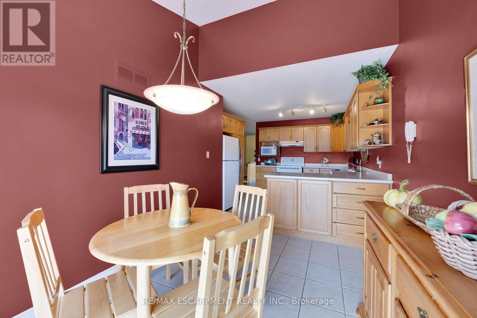 18 - 1439 NIAGARA STONE ROAD Image 13