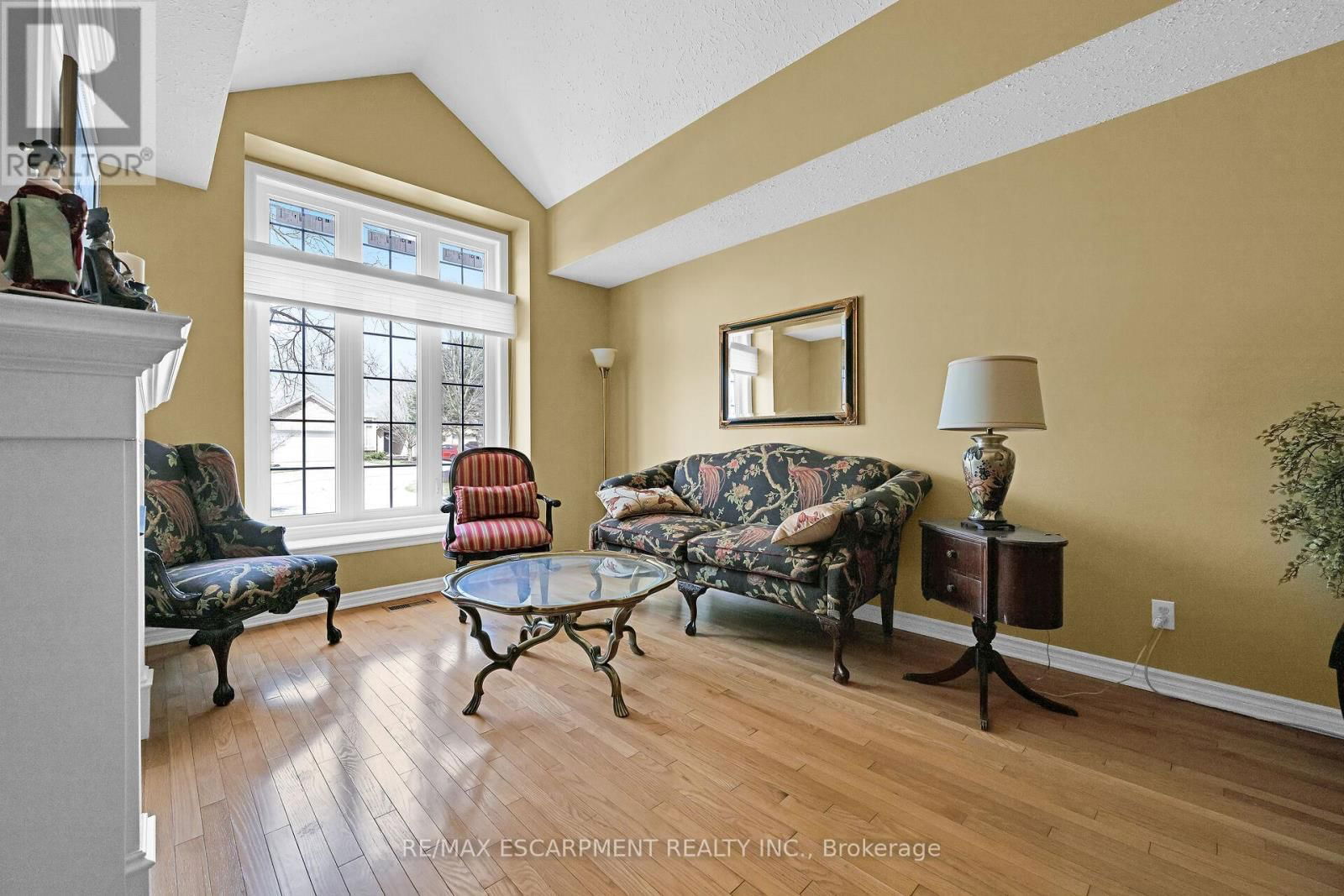 18 - 1439 NIAGARA STONE ROAD Image 4