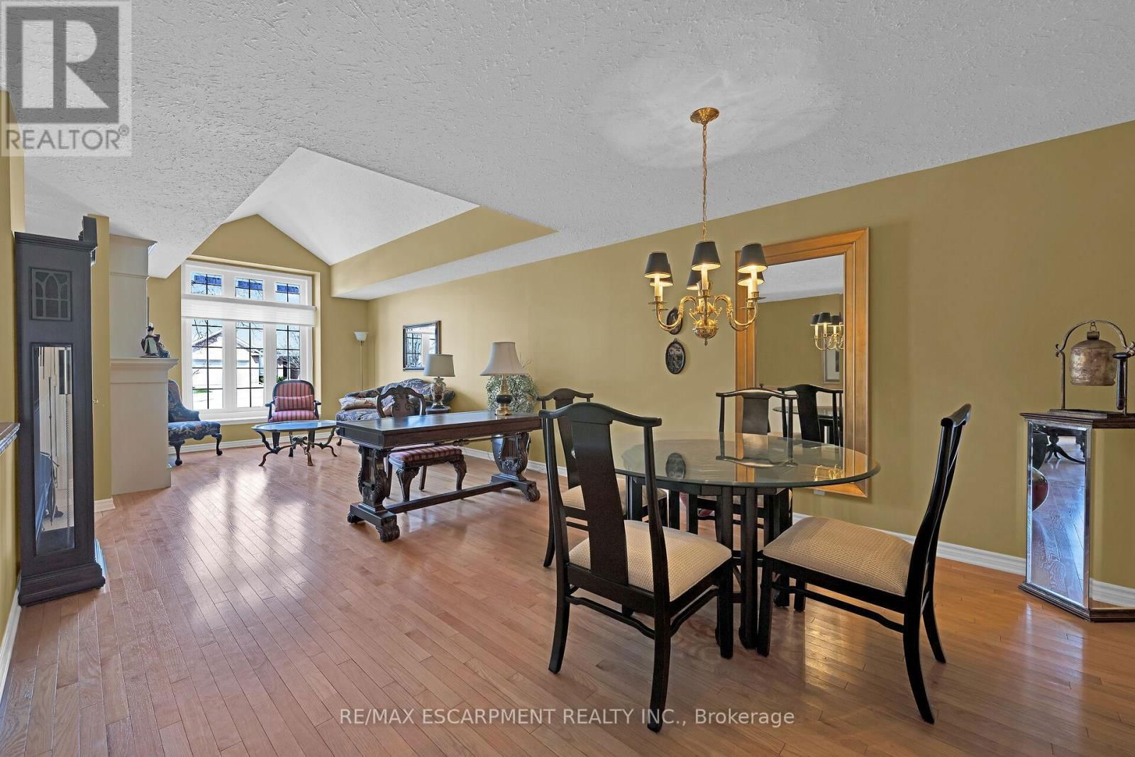 18 - 1439 NIAGARA STONE ROAD Image 8