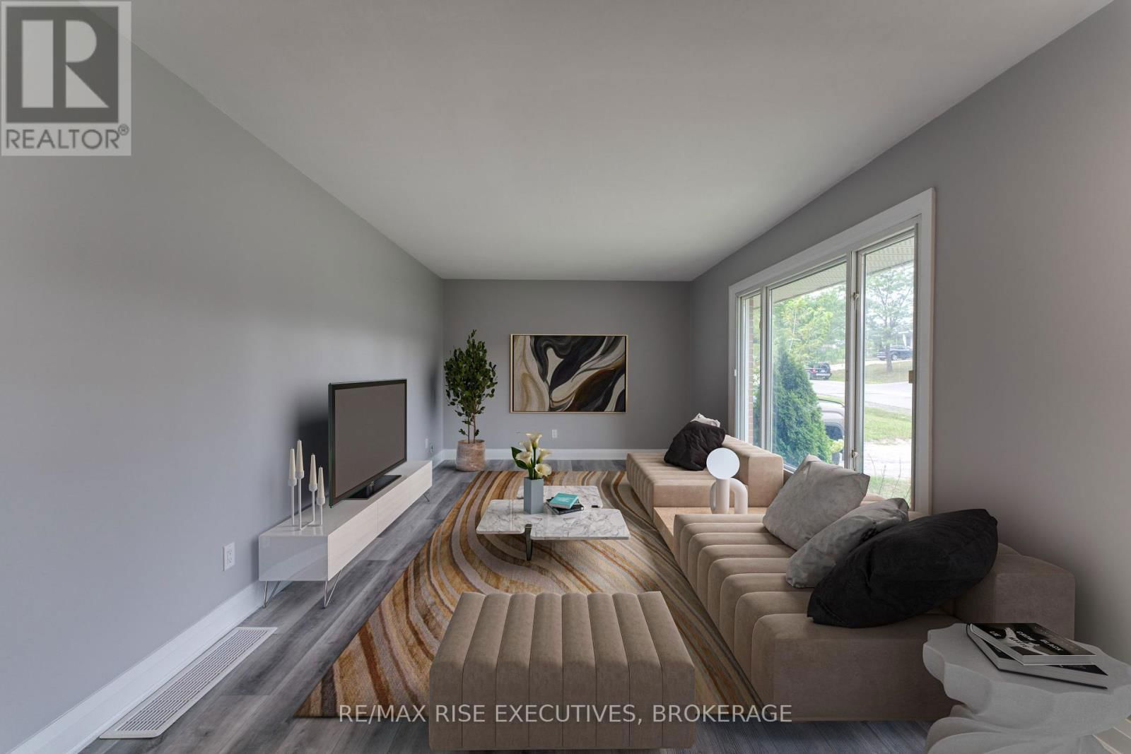 1 - 86 MORENZ CRESCENT Image 2