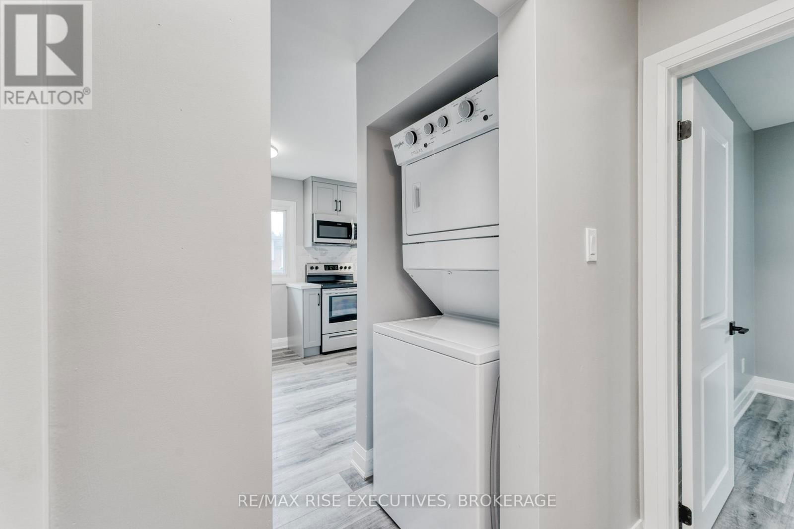 1 - 86 MORENZ CRESCENT Image 5